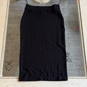 H&M Black Pencil Skirt with Slim Fit